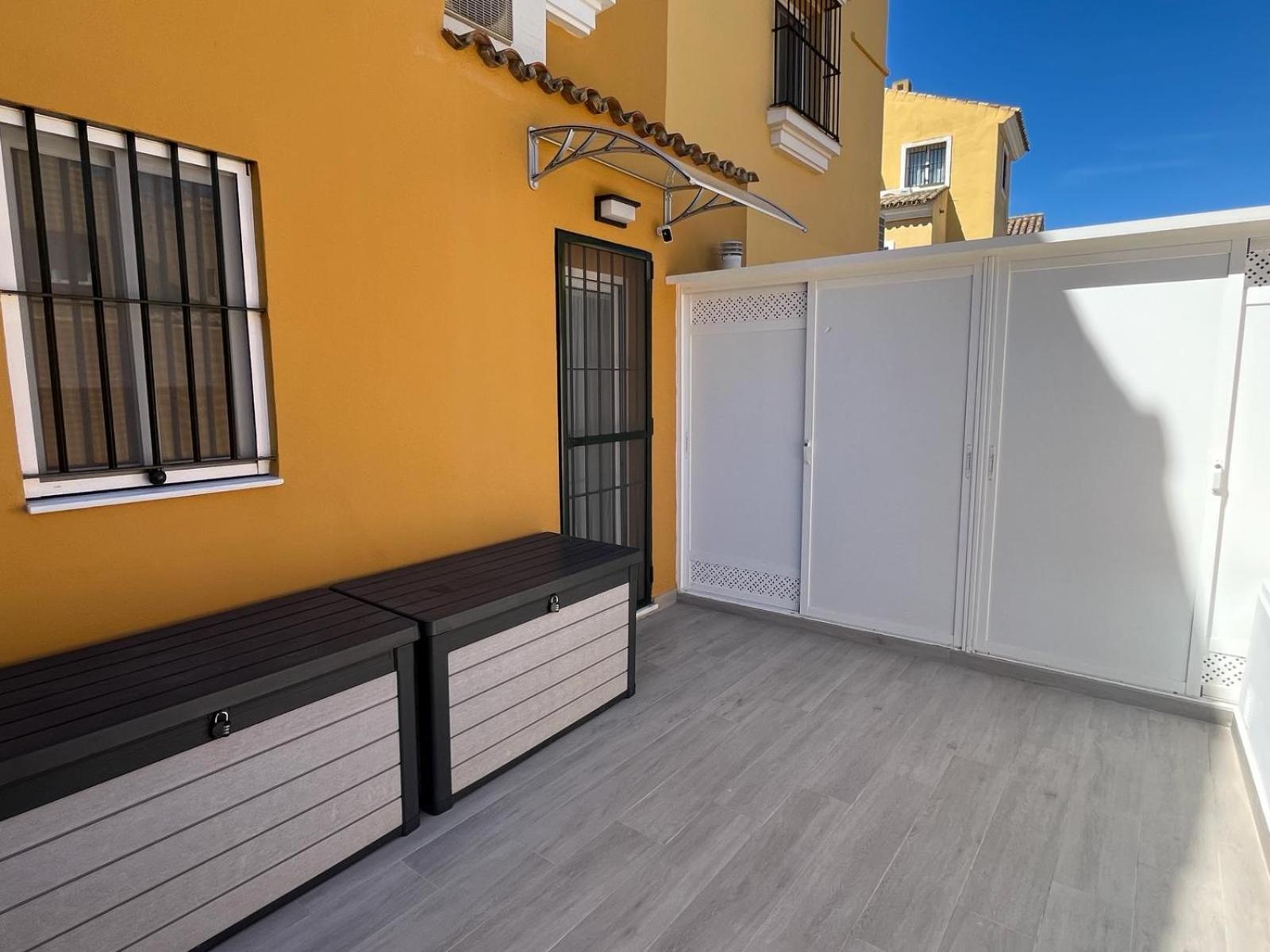 Puertohouse Villa El Puerto de Santa Maria Luaran gambar